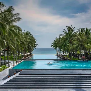5* Resort Four Seasons The Nam Hai, Hoi An, Vietnam