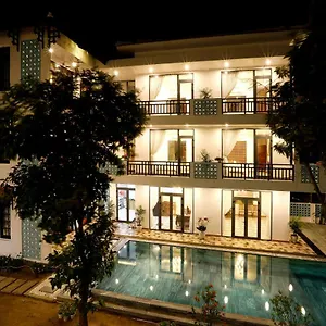 Tropical Garden & Pool Villa